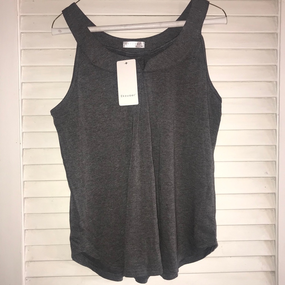 Ekouaer grey sleeveless shirt